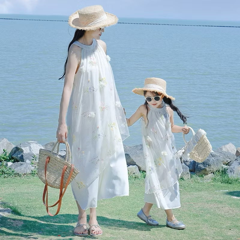 Mom & Me